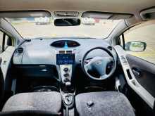 https://riyasewana.com/uploads/toyota-toyota-vitz-2008-3012303012853.jpg