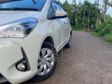 https://riyasewana.com/uploads/toyota-toyota-vitz-2011353426391.jpg