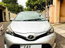 https://riyasewana.com/uploads/toyota-toyota-vitz-2015-2018302912812.jpg