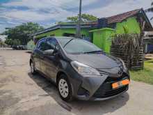 https://riyasewana.com/uploads/toyota-toyota-vitz-2017-121000312982.jpg