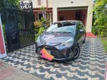 https://riyasewana.com/uploads/toyota-toyota-vitz-2017-1317142812044.jpg