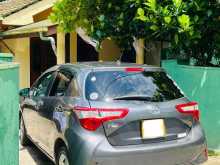 https://riyasewana.com/uploads/toyota-toyota-vitz-2017-1419462112733.jpg