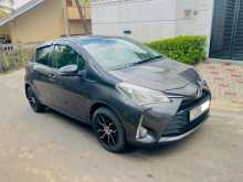 https://riyasewana.com/uploads/toyota-toyota-vitz-2017-19183812221.jpg