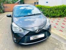 https://riyasewana.com/uploads/toyota-toyota-vitz-2017-19183812532.jpg