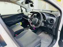 https://riyasewana.com/uploads/toyota-toyota-vitz-2017-2418471612754.jpg
