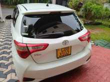 https://riyasewana.com/uploads/toyota-toyota-vitz-2017-319515112572.jpg