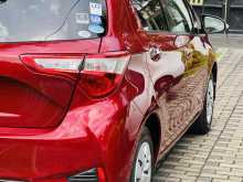 https://riyasewana.com/uploads/toyota-toyota-vitz-210351822762.jpg