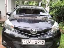 Toyota Vitz 2012 Car