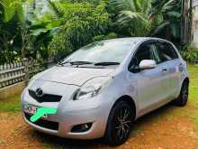 Toyota Vitz 2011 Car