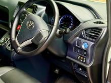 https://riyasewana.com/uploads/toyota-toyota-voxy-17922266484.jpg