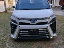 https://riyasewana.com/uploads/toyota-toyota-voxy-1915344273.jpg