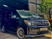 https://riyasewana.com/uploads/toyota-toyota-voxy-229364522923.jpg