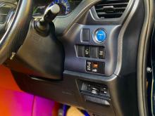 https://riyasewana.com/uploads/toyota-toyota-voxy-229371624343.jpg