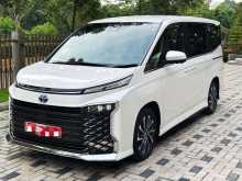 Toyota VOXY ZS GRADE 2024 Van