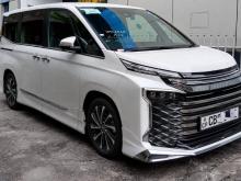 Toyota Voxy SZ 2025 Van