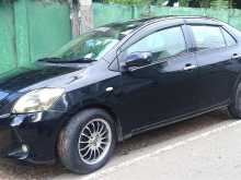 https://riyasewana.com/uploads/toyota-toyota-yaris-13755544693.jpg