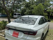 https://riyasewana.com/uploads/toyota-toyota-yaris-1615172617235.jpg