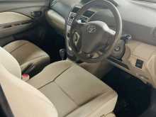 https://riyasewana.com/uploads/toyota-toyota-yaris-2011-923421312474.jpg