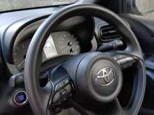 https://riyasewana.com/uploads/toyota-toyota-yaris-2023-2910435212162.jpg