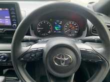 https://riyasewana.com/uploads/toyota-toyota-yaris-2765449246.jpg