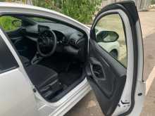 https://riyasewana.com/uploads/toyota-toyota-yaris-2765449994.jpg