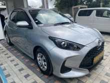 https://riyasewana.com/uploads/toyota-toyota-yaris-2919034102.jpg