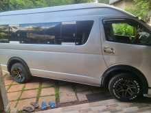 https://riyasewana.com/uploads/toyota-toyoto-kdh-2011-146175012533.jpg
