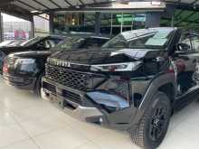 Toyota Travo Over Land Plus 2026 Pickup