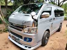 Toyota TRH 200 Super Gl Update 2007 Van
