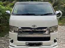Toyota TRH 200 2014 Van