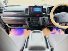 https://riyasewana.com/uploads/toyota-trh-200-3117371117245.jpg