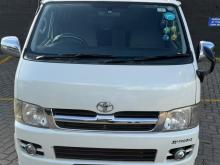 Toyota TRH 2008 Van