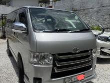 Toyota TRH KDH 2017 Van