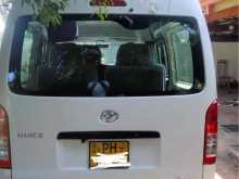 https://riyasewana.com/uploads/toyota-trh-van-622484922913.jpg