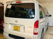 Toyota TRH200 2015 Van