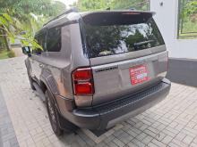 https://riyasewana.com/uploads/toyota-trj250-prado-151350026154.jpg