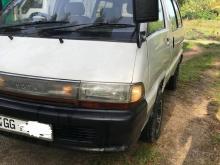Toyota TownAce CR27 1995 Van