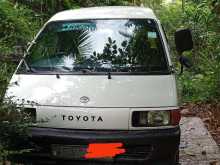 Toyota Lotto CR27 1989 Van