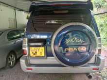 https://riyasewana.com/uploads/toyota-tz-prado-15611424232.jpg