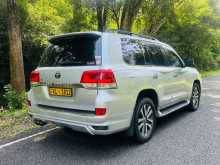 https://riyasewana.com/uploads/toyota-v8-2008-17050512943.jpg