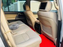 https://riyasewana.com/uploads/toyota-v8-322020017775.jpg