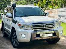 https://riyasewana.com/uploads/toyota-v8-69475822491.jpg