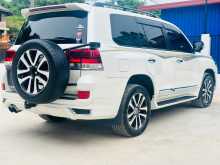 https://riyasewana.com/uploads/toyota-v8-diesel-2015-1118563212113.jpg