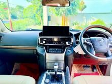 https://riyasewana.com/uploads/toyota-v8-land-21142476115.jpg