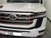 Toyota Land Cruiser 2013 SUV