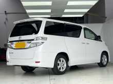 https://riyasewana.com/uploads/toyota-vellfire-2011-215492512783.jpg