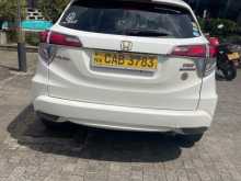 https://riyasewana.com/uploads/toyota-vezal-orange-2014-2014270712842.jpg