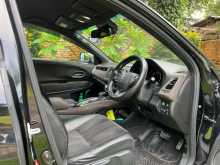 https://riyasewana.com/uploads/toyota-vezel-rs-2019-2715041612484.jpg