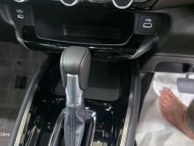 https://riyasewana.com/uploads/toyota-vezel-z-228172617485.jpg
