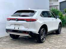https://riyasewana.com/uploads/toyota-vezel-z-29054154433.jpg